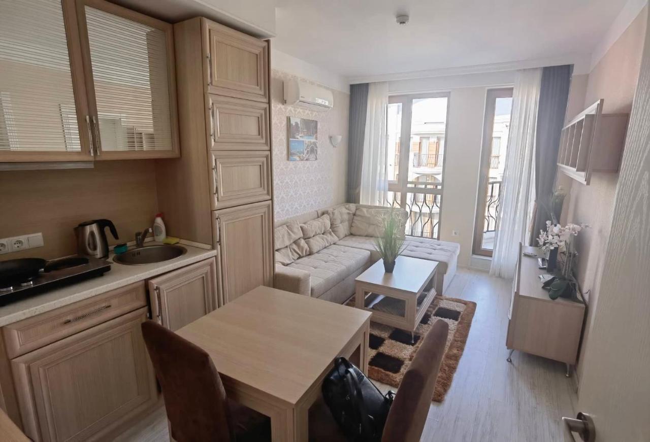 Harmony Suitеs Apartment Солнечный берег Экстерьер фото